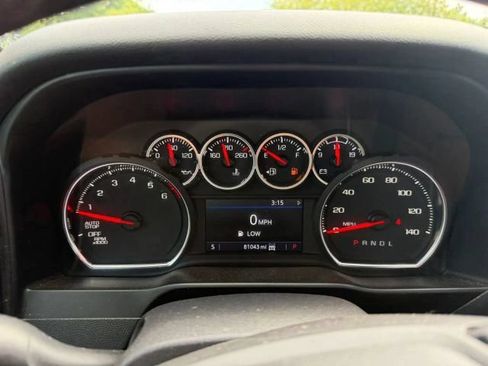 Used 2021 Chevrolet Silverado 1500 LT AWD/4WD image 12