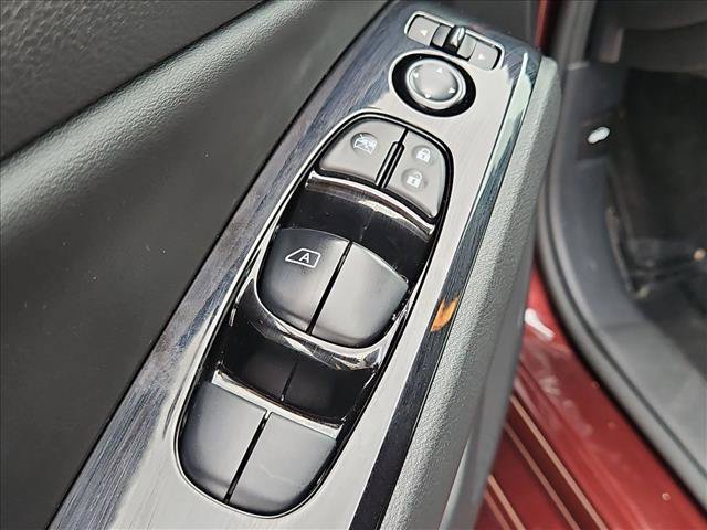 Used 2023 Nissan Altima 2.5 SV AWD/4WD image 11