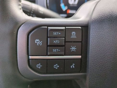 Used 2022 Ford F150 Lariat w/ Equipment Group 502A High RWD image 25