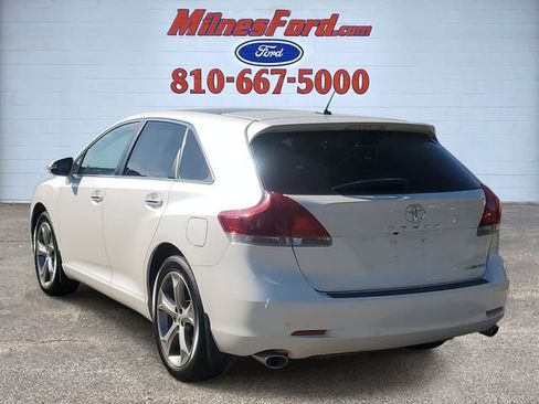 Used 2015 Toyota Venza XLE image 4