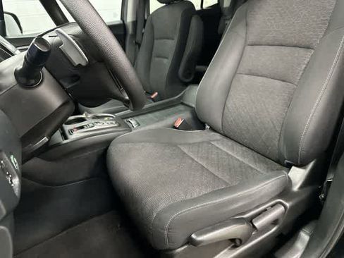 Used 2023 Honda Ridgeline Sport image 10