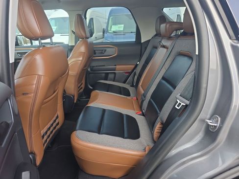 Used 2024 Ford Bronco Sport Outer Banks w/ Tech Package image 15