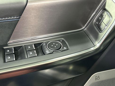 New 2025 Ford F150 Platinum w/ Equipment Group 702A High image 15