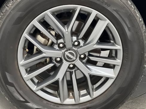 Used 2024 Nissan Rogue S FWD image 68