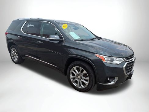 Used 2018 Chevrolet Traverse Premier AWD/4WD image 9