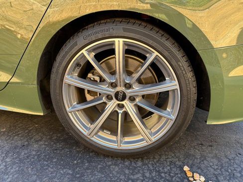 Used 2025 Audi A5 2.0T Premium Plus w/ Convenience Plus Package image 5