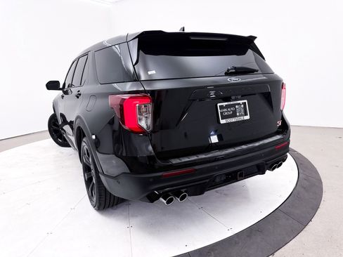 Used 2022 Ford Explorer ST w/ Equipment Group 401A image 2