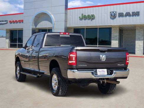 Used 2022 RAM 2500 Big Horn w/ Level C Equiment Group image 4