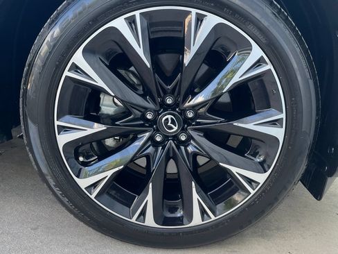Used 2024 MAZDA CX-90 Plug-In Hybrid w/ Premium Plus AWD/4WD image 28