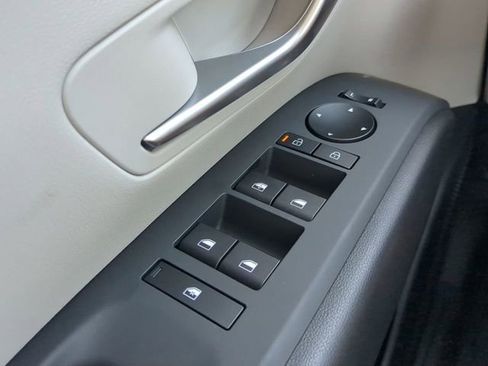 New 2025 Hyundai Tucson SE image 22