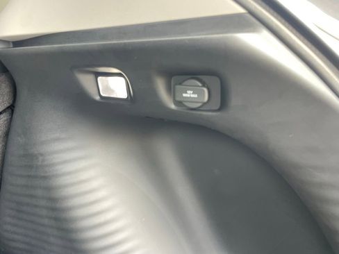 New 2026 Honda HR-V EX-L image 17