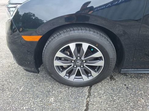 Used 2023 Honda Odyssey EX-L image 10