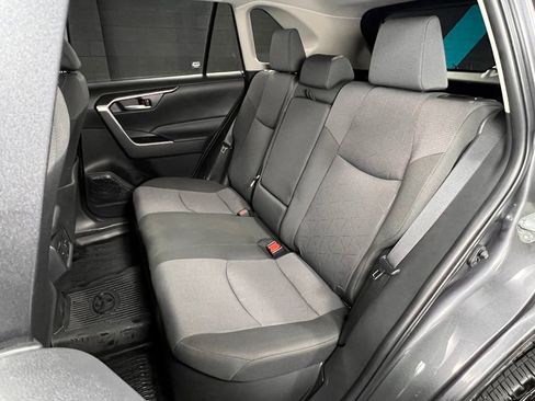 Used 2025 Toyota RAV4 XLE image 24