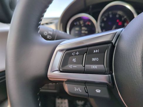 New 2026 MAZDA MX-5 Miata Club w/ Interior Package RWD image 22