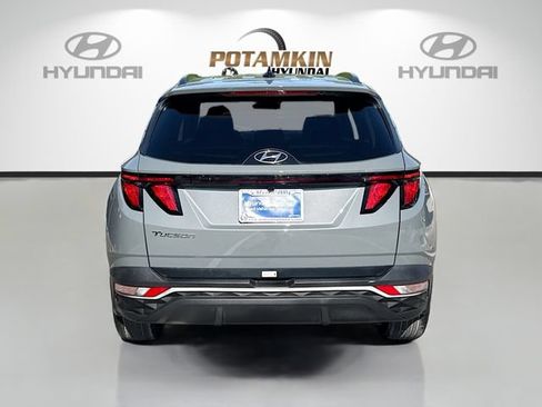 Certified 2024 Hyundai Tucson SEL FWD image 6