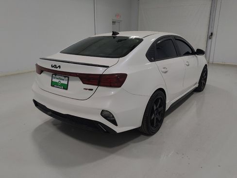 Used 2023 Kia Forte GT-Line w/ GT-Line Premium Package FWD image 9