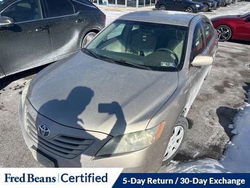 Used 2009 Toyota Camry LE image 3