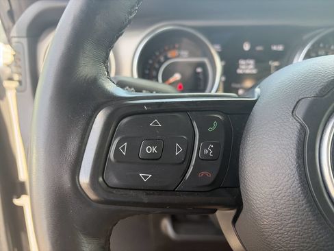 Used 2020 Jeep Wrangler Unlimited Sport S w/ Sun And Sound Package AWD/4WD image 21
