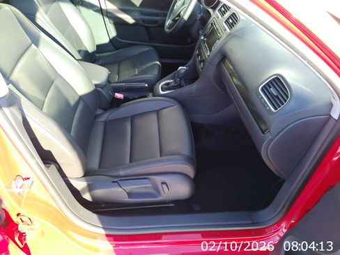 Used 2013 Volkswagen Jetta SE image 28