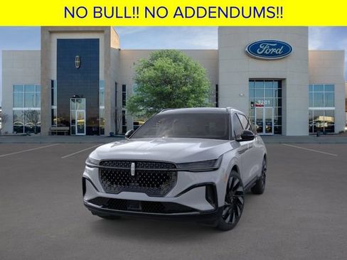 New 2026 Lincoln Nautilus Reserve image 2