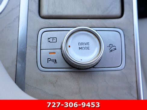 Used 2021 Genesis GV80 2.5T w/ Advanced Package 03 image 31