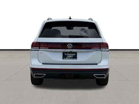 New 2026 Volkswagen Atlas SE image 6