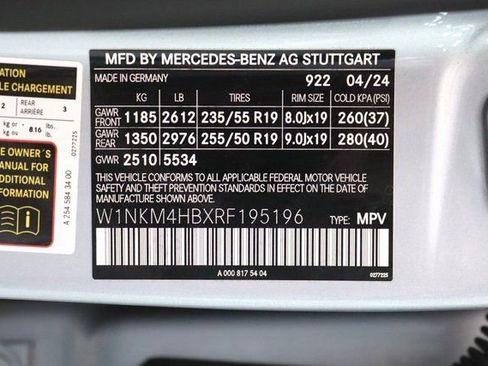Used 2024 Mercedes-Benz GLC 300 4MATIC image 31