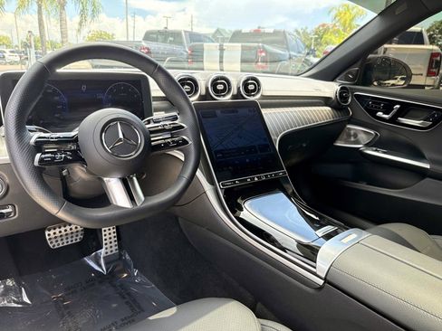 Used 2024 Mercedes-Benz C 300 Sedan image 15