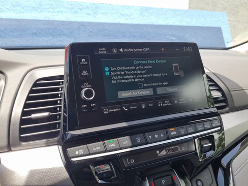 New 2026 Honda Odyssey Touring image 28