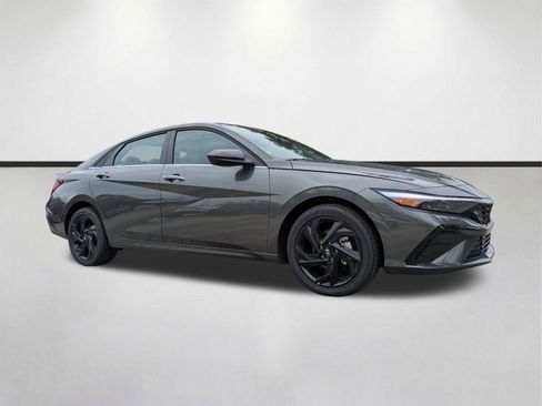 New 2026 Hyundai Elantra SEL Sport FWD image 1