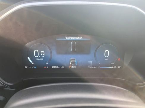 Used 2024 Ford Escape Platinum image 13