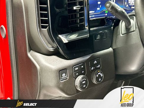Used 2024 Chevrolet Silverado 1500 LT AWD/4WD image 14