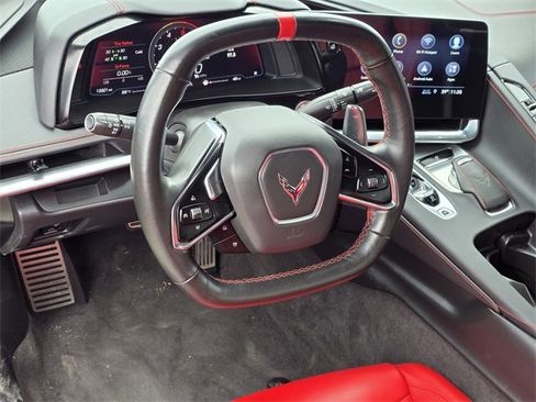 Used 2020 Chevrolet Corvette Stingray Coupe w/ Chrome Exterior Badge Package image 18