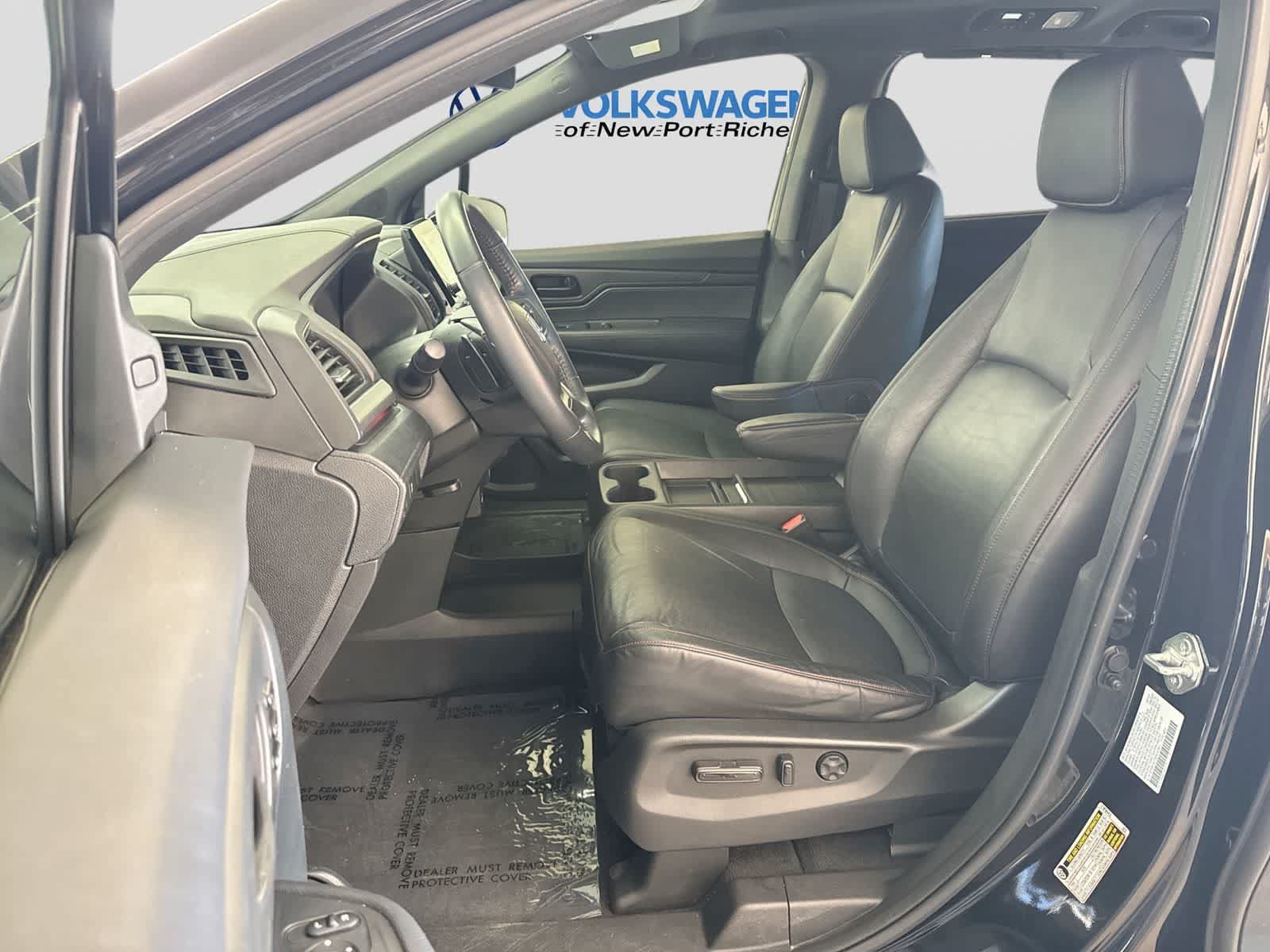 Used 2023 Honda Odyssey Sport image 22