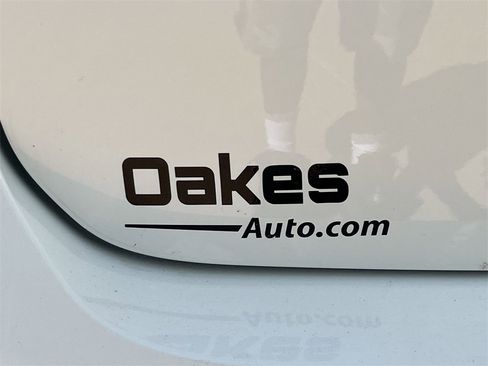 Used 2024 Volkswagen Atlas SE image 41