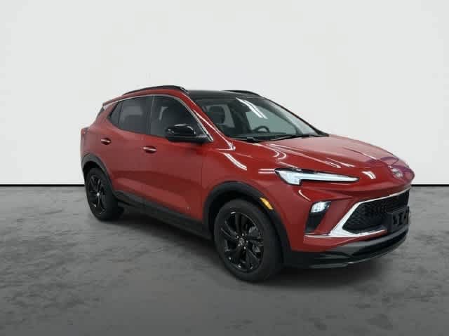 Used 2026 Buick Encore GX Sport Touring w/ Advanced Technology Package FWD image 5