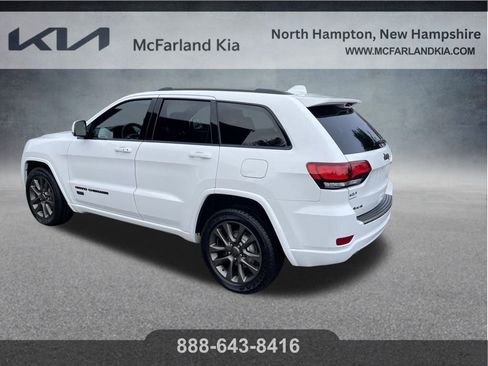 Used 2017 Jeep Grand Cherokee Limited 75th Anniversary image 9
