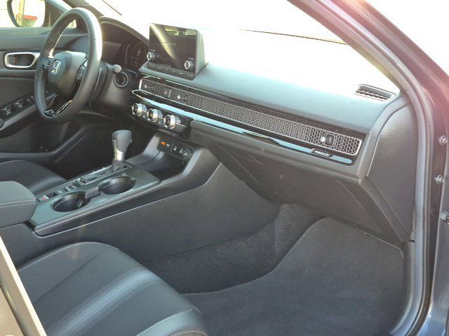 Used 2025 Honda Civic Sport image 21
