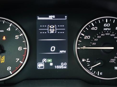 Certified 2025 Subaru Outback Limited image 29