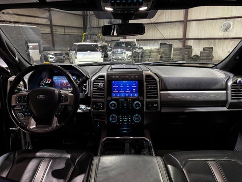 Used 2020 Ford F250 Platinum image 29