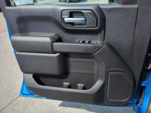 Used 2022 Chevrolet Silverado 1500 Custom RWD image 21