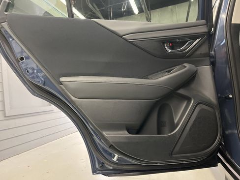 Certified 2025 Subaru Outback Premium w/ Popular Package #1A image 27