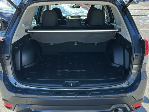 Used 2023 Subaru Forester Premium image 25