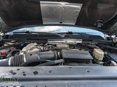 Used 2017 GMC Sierra 2500 Denali w/ Duramax Plus Package image 16