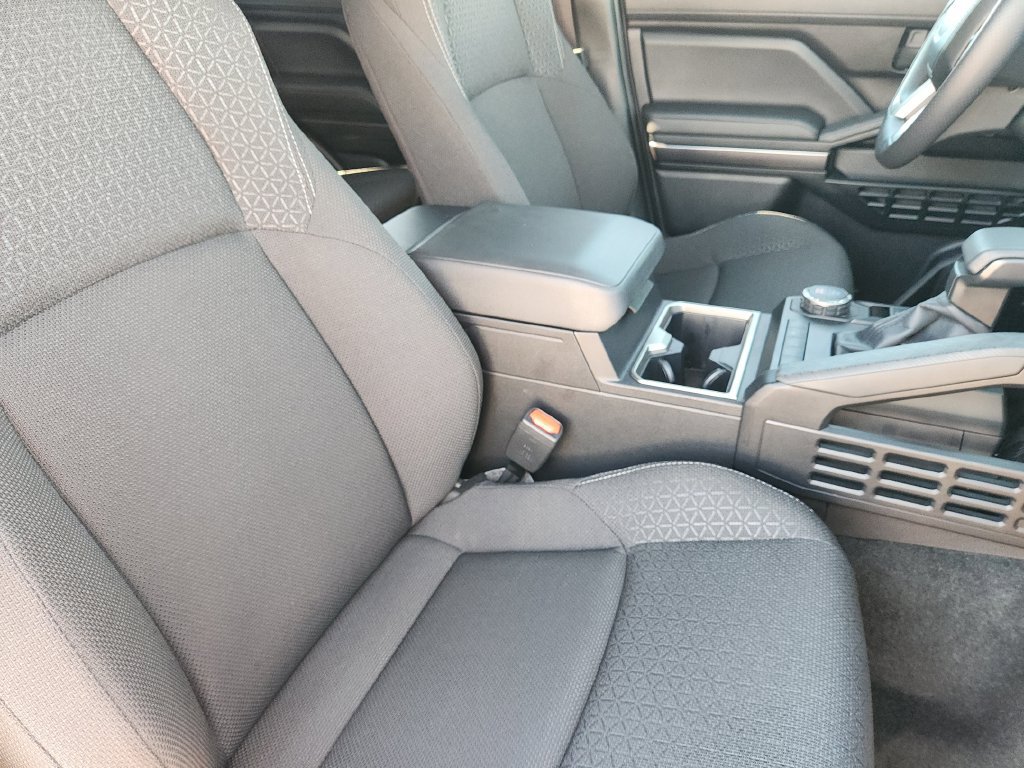 Used 2025 Toyota 4Runner SR5 RWD image 15