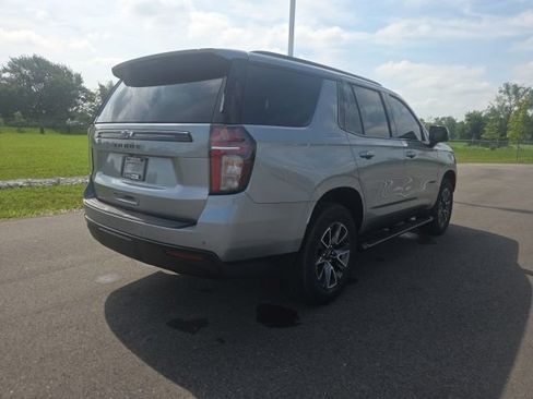 Used 2024 Chevrolet Tahoe Z71 w/ Luxury Package AWD/4WD image 9