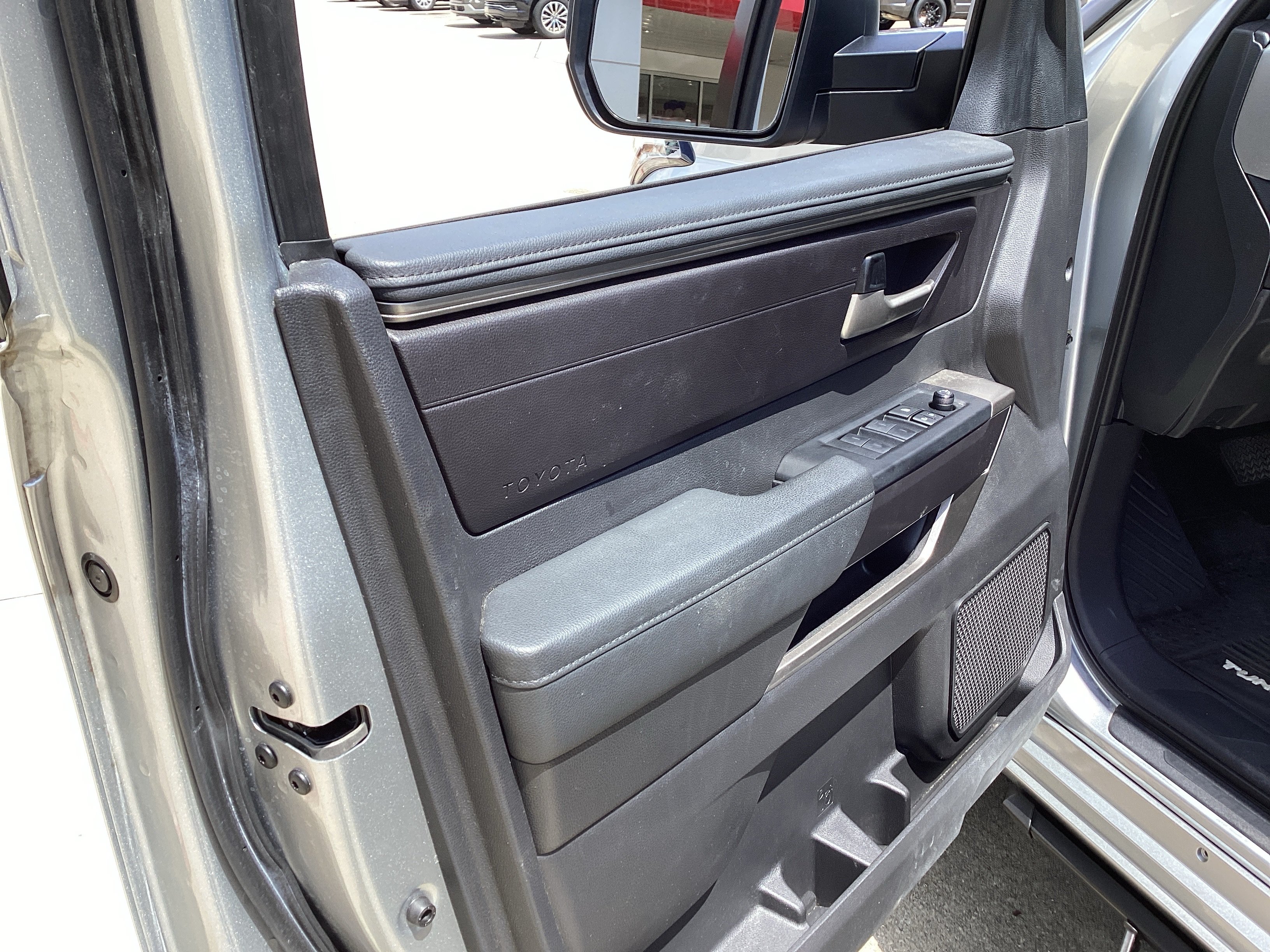 Used 2024 Toyota Tundra SR5 AWD/4WD image 15