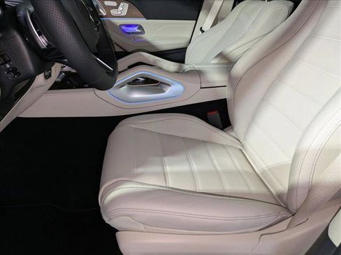 New 2026 Mercedes-Benz GLS 580 GLS 580 image 4