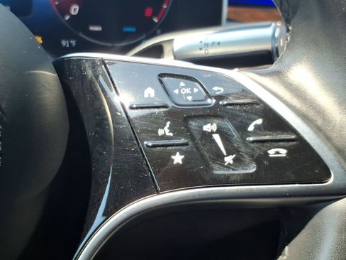 Used 2024 Mercedes-Benz S 580 4MATIC Sedan image 17