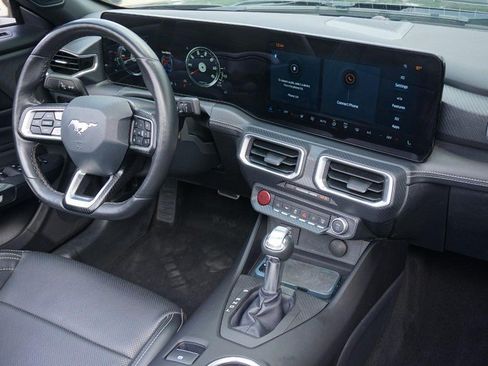 Used 2025 Ford Mustang Premium RWD image 35